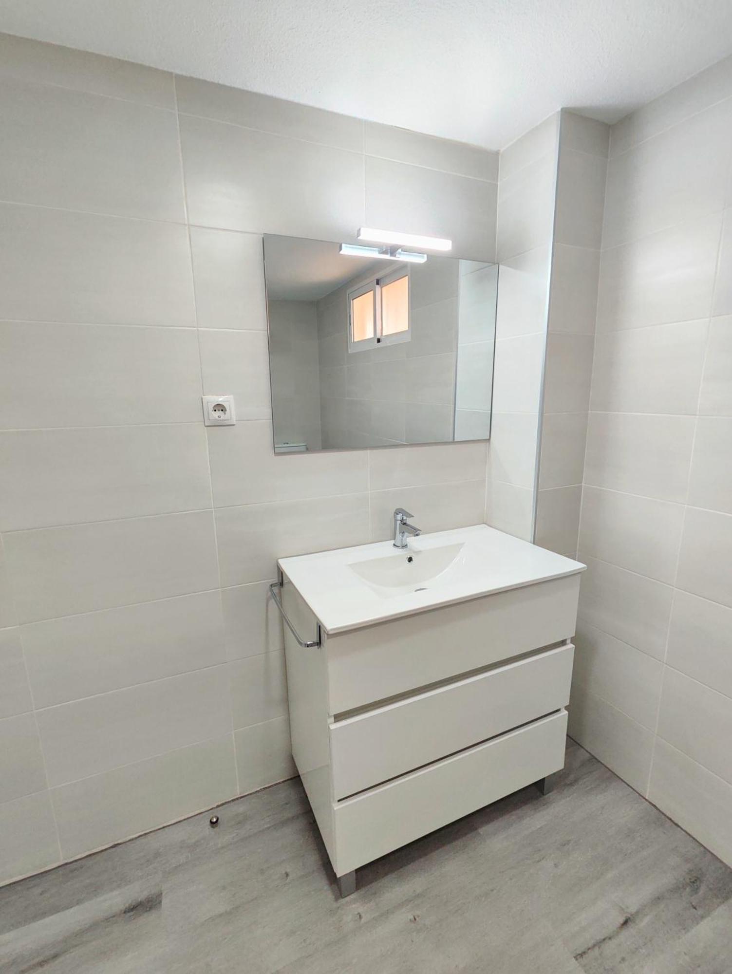Blue&Grey Oca Holidays Apts Бенидорм Екстериор снимка