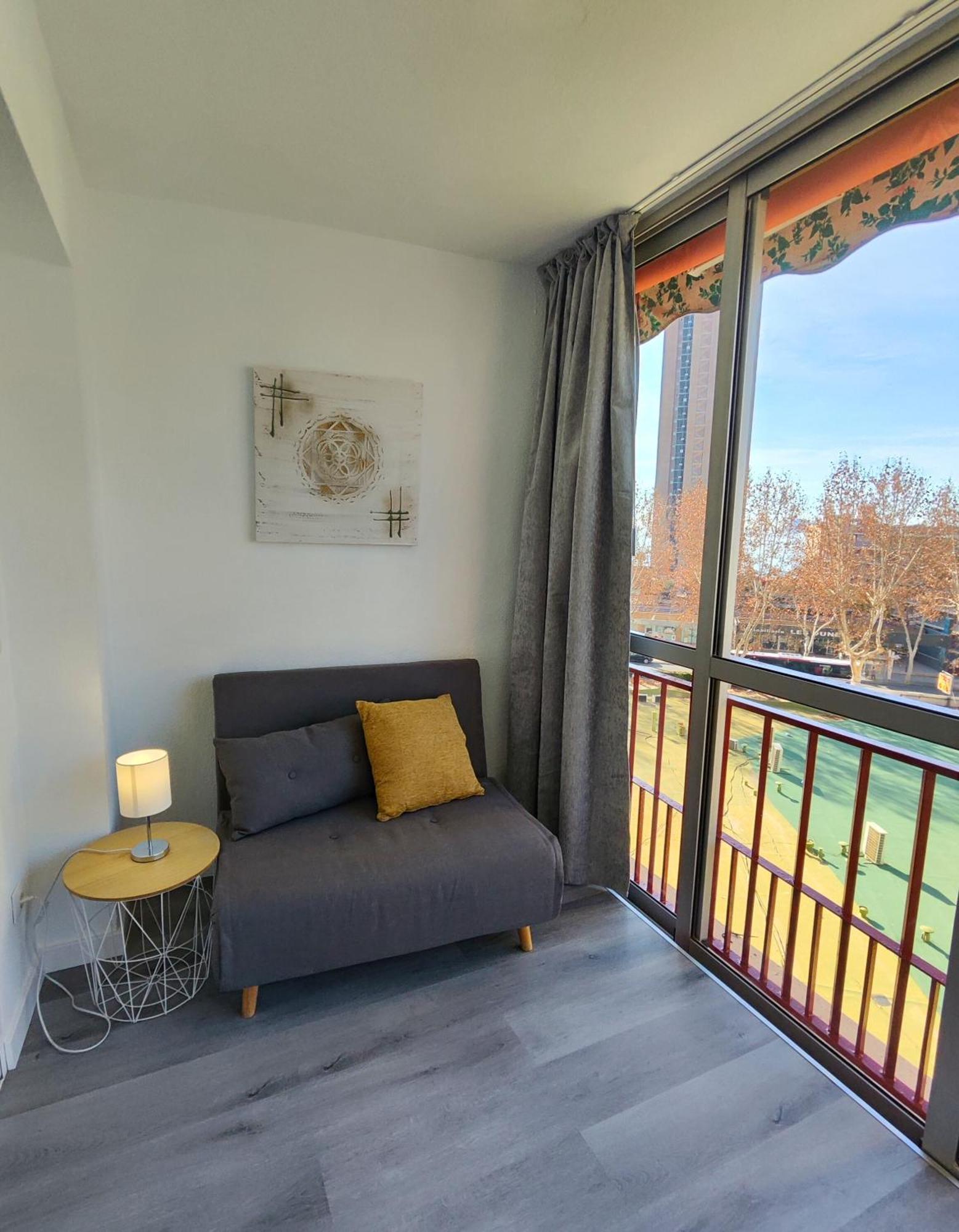 Blue&Grey Oca Holidays Apts Бенидорм Екстериор снимка