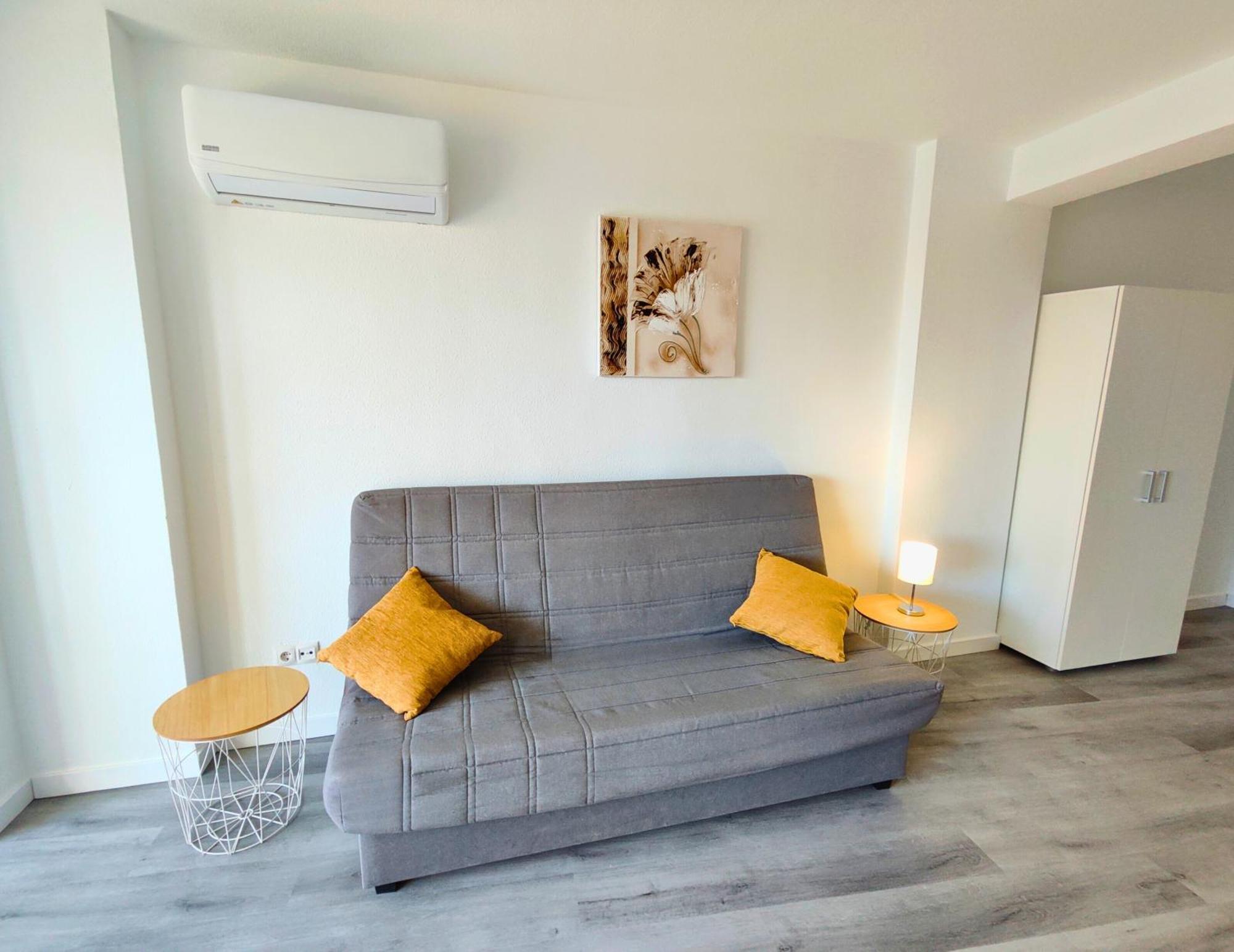 Blue&Grey Oca Holidays Apts Бенидорм Екстериор снимка
