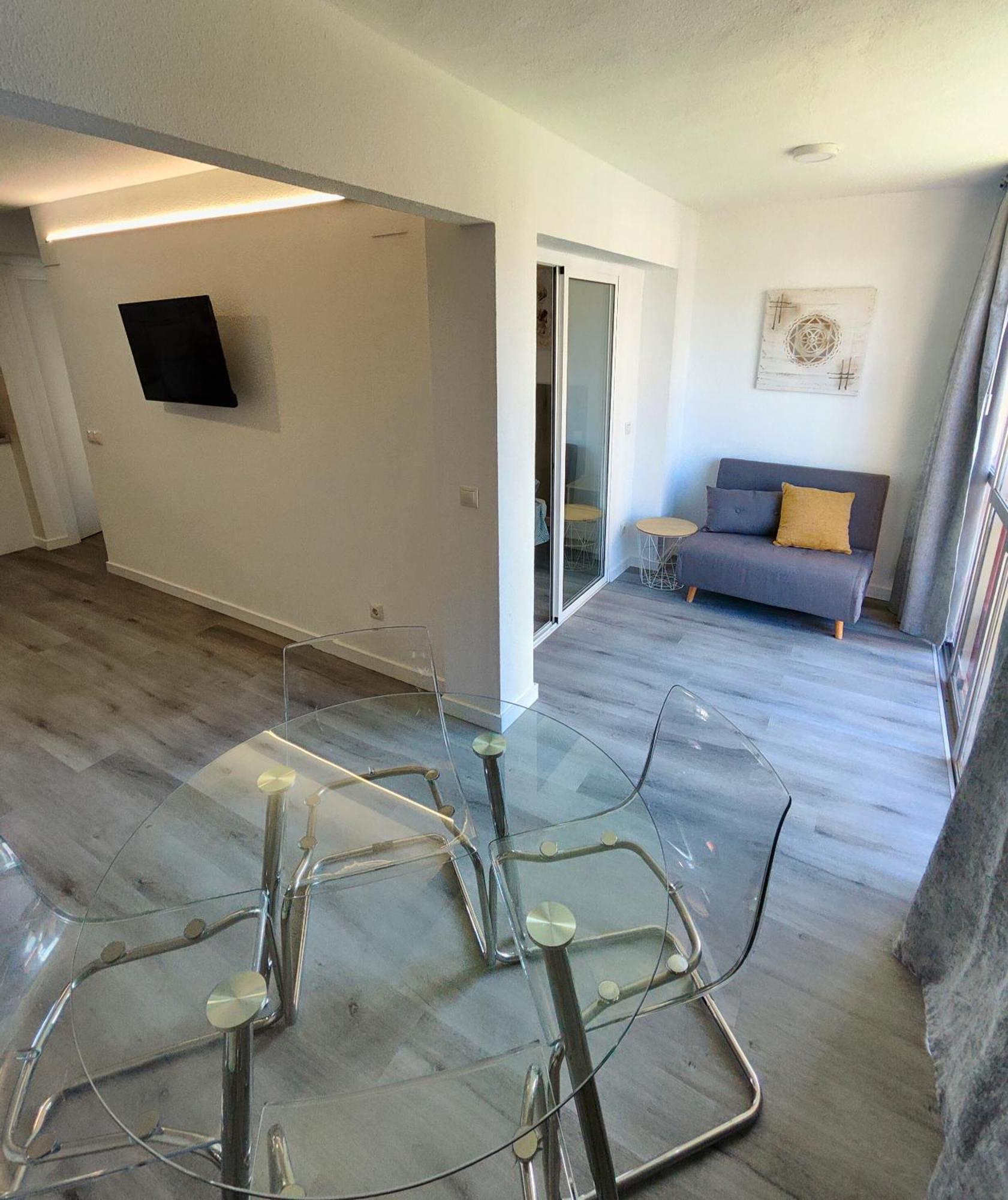 Blue&Grey Oca Holidays Apts Бенидорм Екстериор снимка