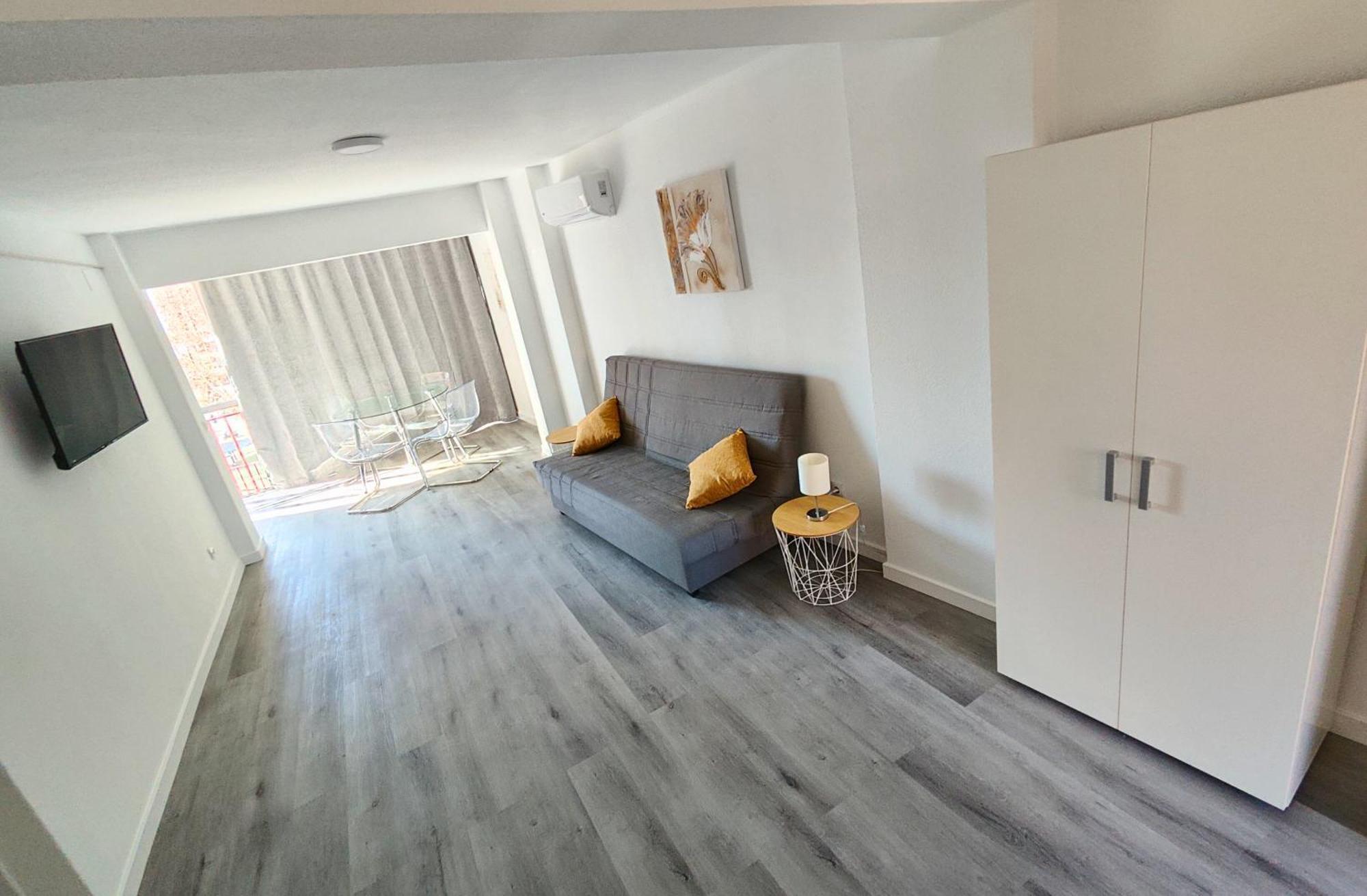 Blue&Grey Oca Holidays Apts Бенидорм Екстериор снимка