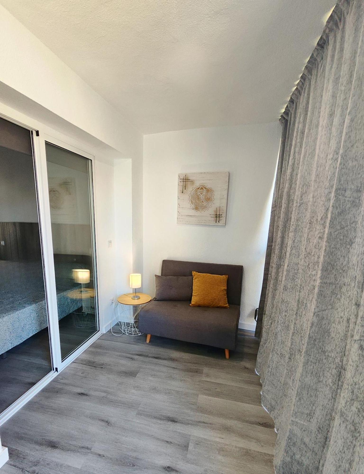Blue&Grey Oca Holidays Apts Бенидорм Екстериор снимка