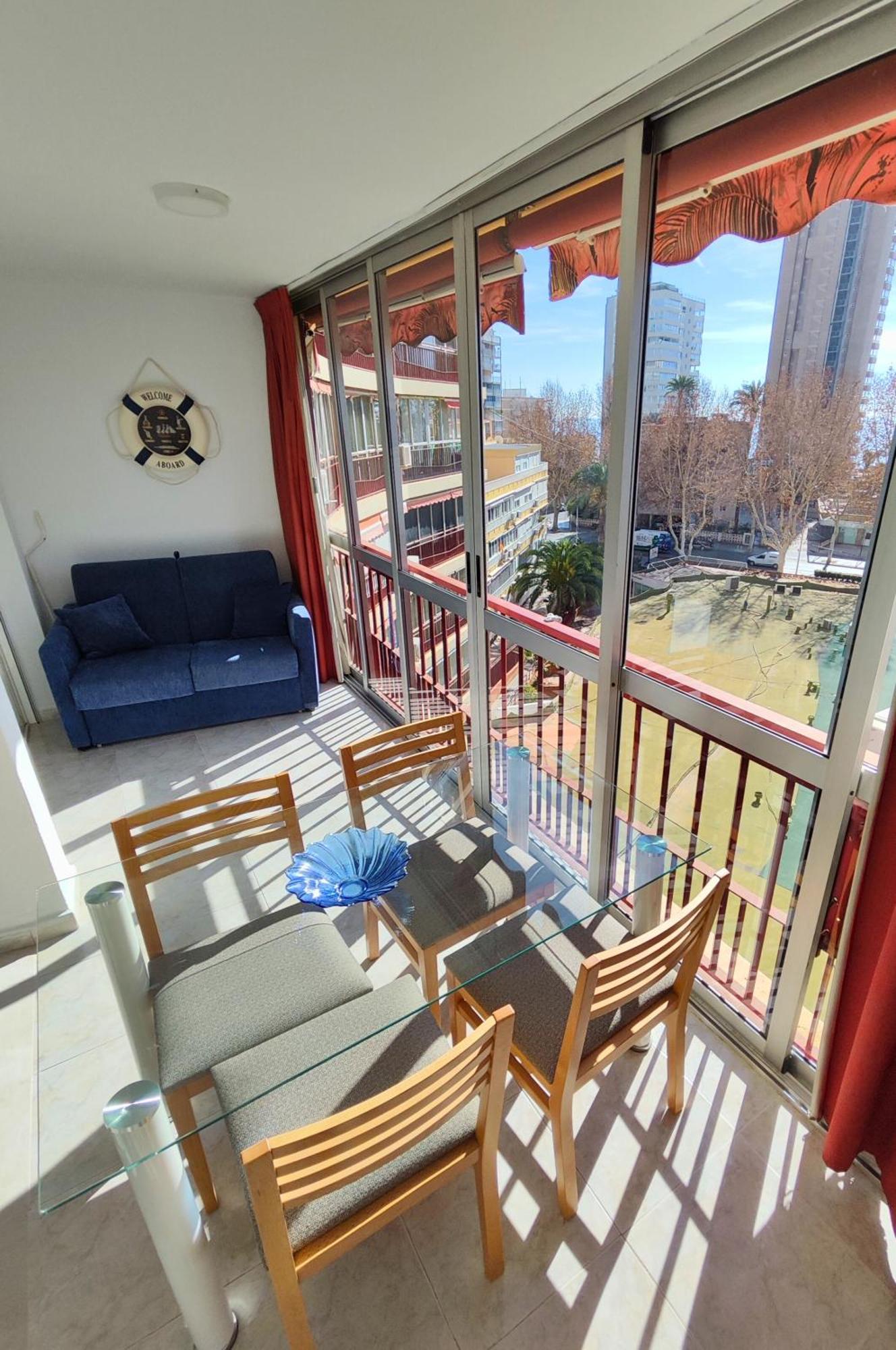 Blue&Grey Oca Holidays Apts Бенидорм Екстериор снимка