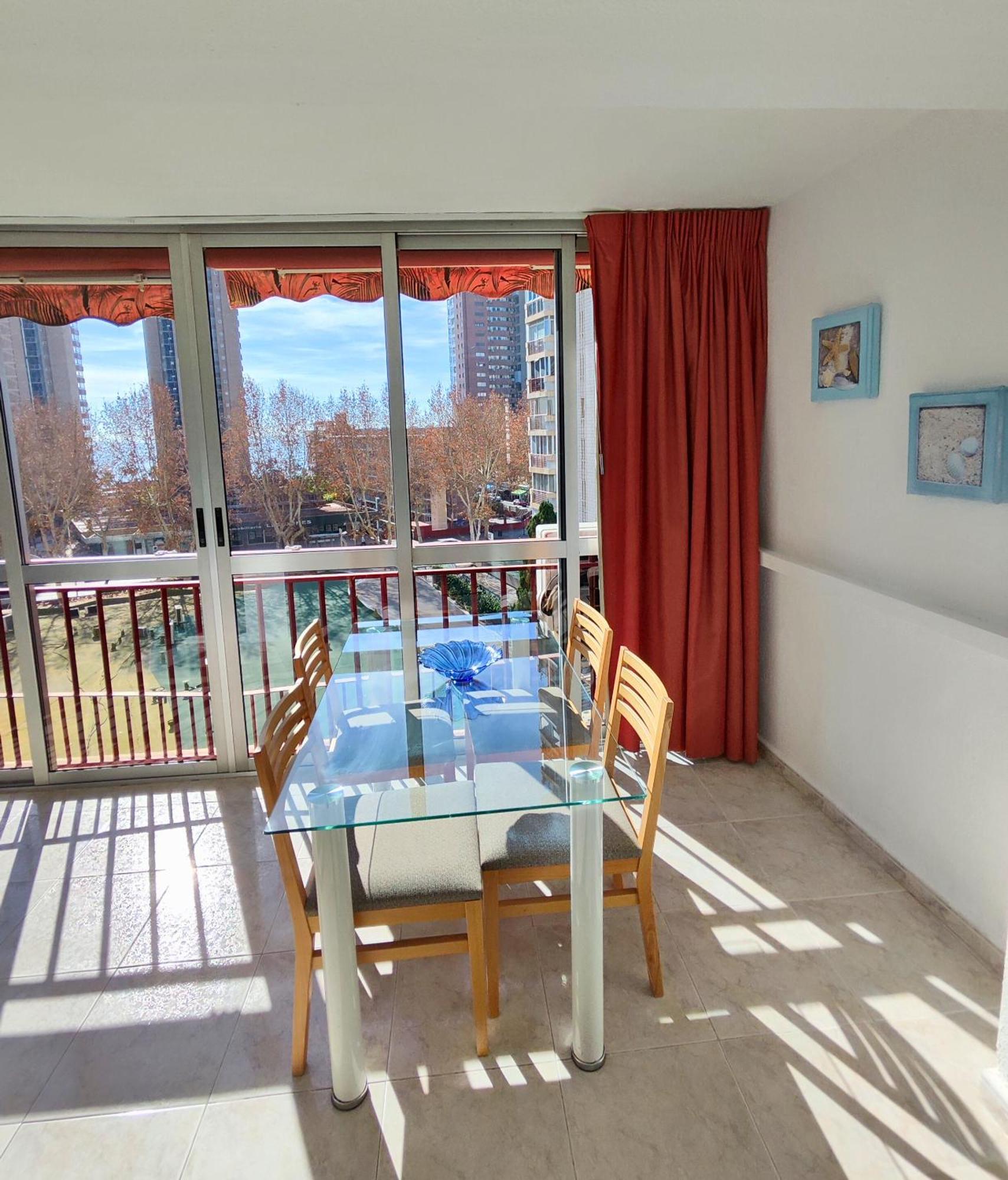 Blue&Grey Oca Holidays Apts Бенидорм Екстериор снимка